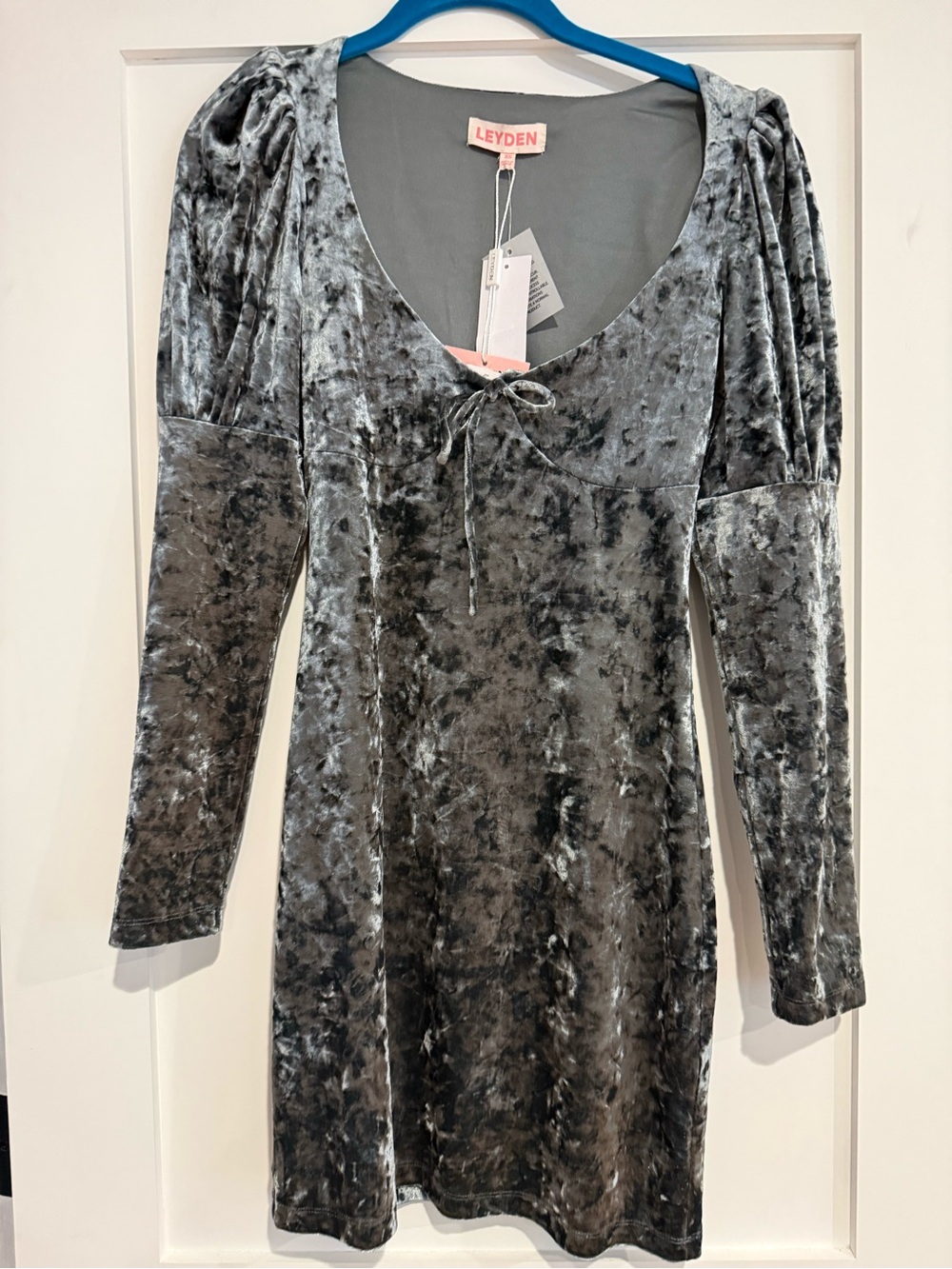 LEYDEN Silver-Gray Crushed Velvet Long Sleeve Mini Dress size XS